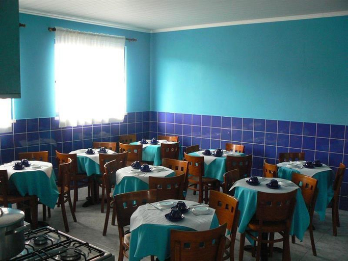 Others 3, Hospedaria JSF, Horta