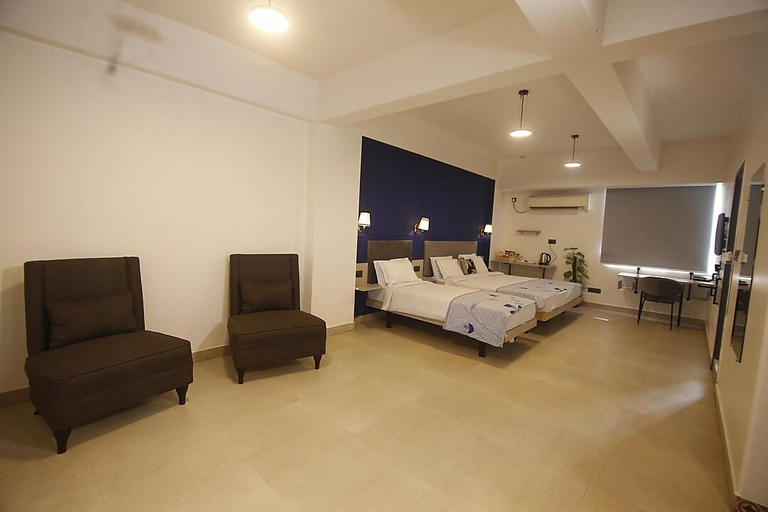 Bedroom 2, Virohaa Garden Hotel, Ghaziabad