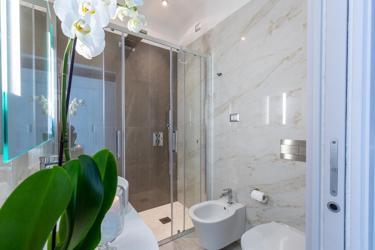 Bathroom, Verde Dimora, Cagliari