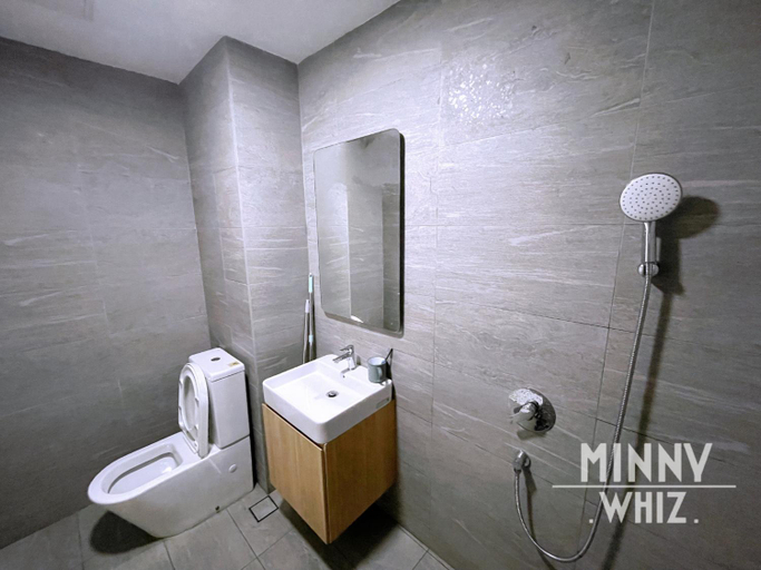 Others 4, FREE Parking 2BR 1 Min walk Pavilion2 REVO L12, Kuala Lumpur