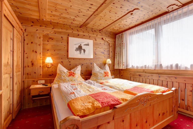 Others 5, Alpenruh, Landeck