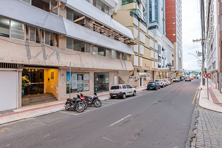 Exterior 2, Sea View apt 130m From the Beach in BC Erg605, Balneário Arroio do Silva