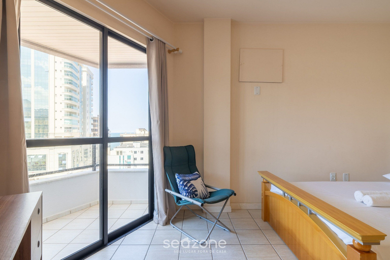Room 5, Apt With sea View and Barbecue in Itapema Gbl601, Itapema