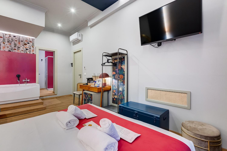 Bedroom 4, COLLINA 24 SUITES - close to VIA VENETO, Rome