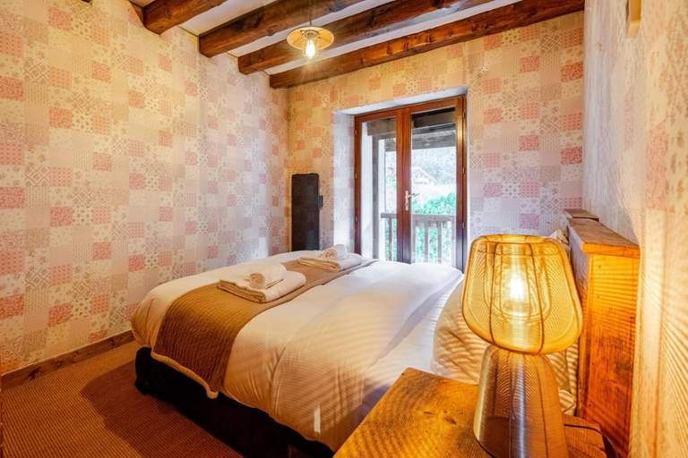 Bedroom 2, Marmotte Mountain Manor, Haute-Savoie