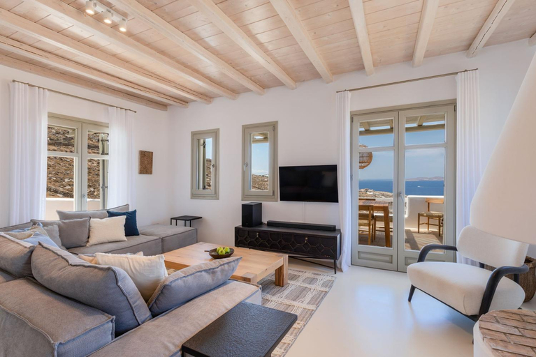 4, Mykonos 3 BR Luxury Villa Private Pool Views, South Aegean