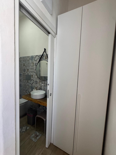 Bathroom 2, Casa Sarina, Trapani