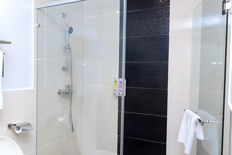 Bathroom 5, Imperial Regency Suites Kuala Lumpur, Kuala Lumpur