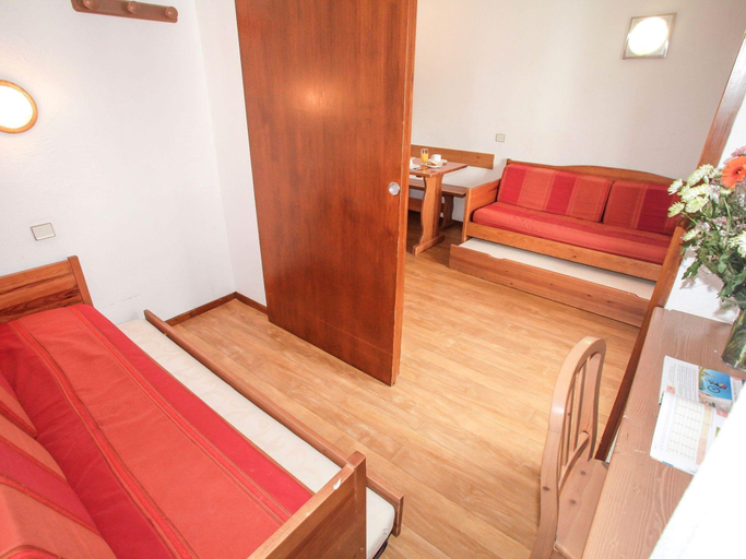 Bedroom 2, Chalet in French Alps with Alpine Charm, Savoie