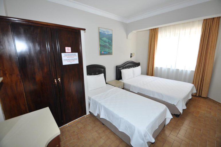 Bedroom 4, Defne Zevkim Hotel, Marmaris