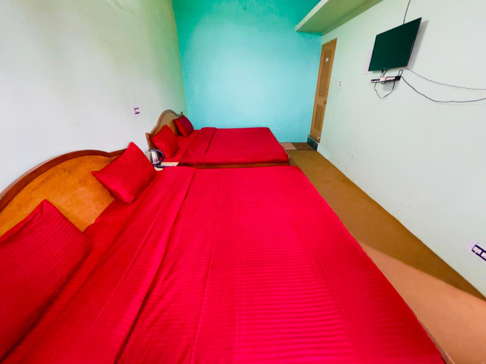 Bedroom, grand view lodge & restaurant, Kangra
