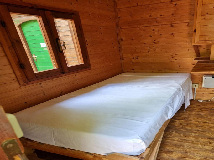 Bedroom 4, Seven Hills Village, Roma