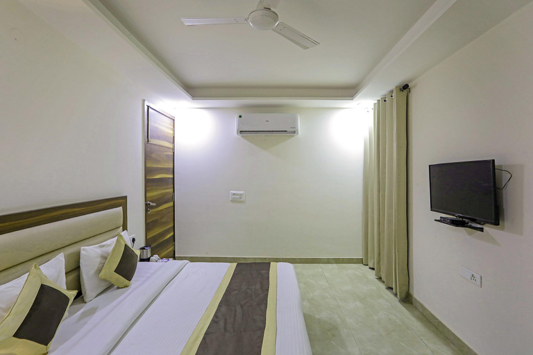 Bedroom 3, FabHotel White House BNB, Delhi