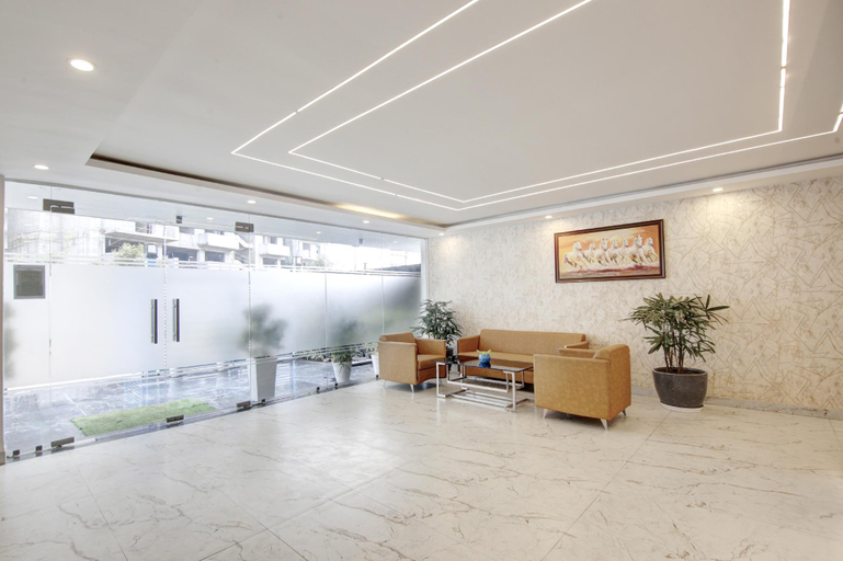 Public Area 2, Hotel Elite 29 Golf Course Road, Gurgaon
