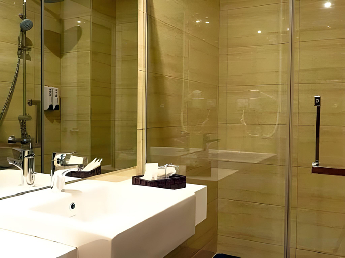 Bathroom 5, Hotel Six Seasons, Kuala Lumpur