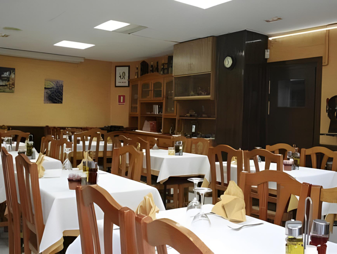 Food & Drinks 3, Hostal Los Manos, Girona