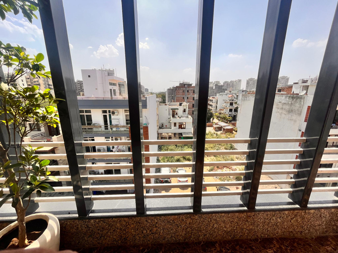 Others 5, Hotel Maharaja Palace Near Medanta Medicity, Gurgaon