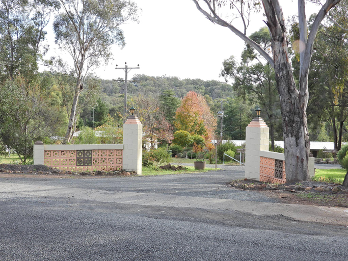 Others 4, Warrumbungles Mountain Motel, Warrumbungle Shire