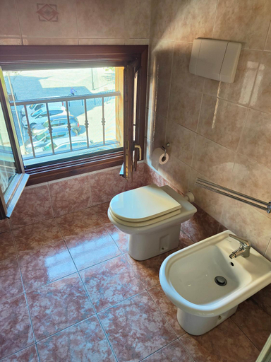 Bathroom 4, Camera La Rocca, Reggio Nell'Emilia
