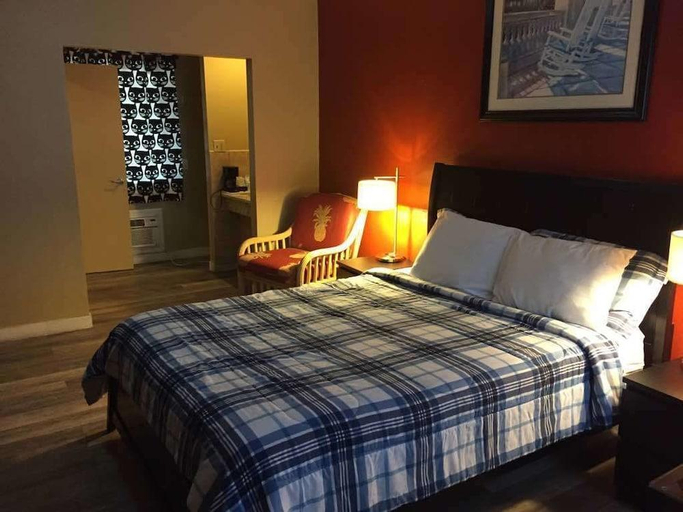 Bedroom 2, Delux Inn Clearwater, Pinellas
