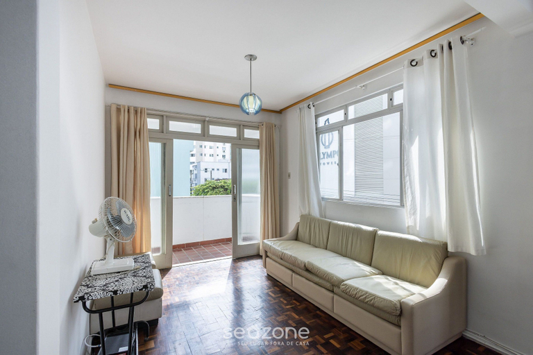 Living area, Apt in BC Center w Balcony 260m From Beach Elo0207, Balneário Arroio do Silva