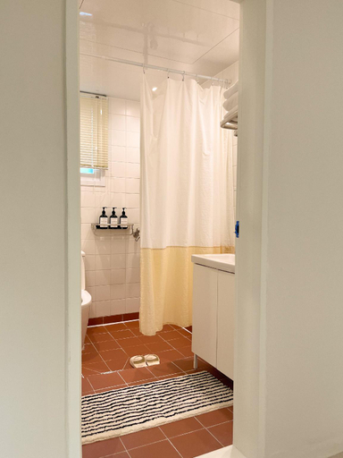 Bathroom 3, Mallijae house, Seoul Station, Yongsan