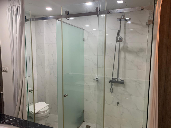 Bathroom 4, Phurinda Residence, Nong Khae