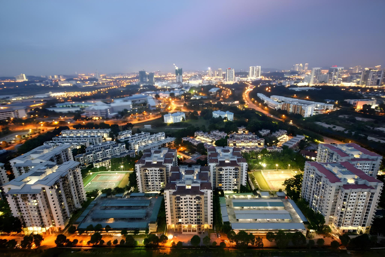 Others 5, AZ Apartment @ Cyberjaya Netflix Wi-Fi, Sepang