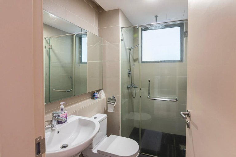 Others 3, A Lux & Modern High-Floor 3BR Apt @ Bukit Bintang, Kuala Lumpur