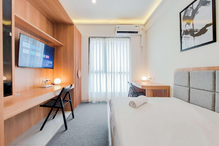 4, Minimalist Studio Sky House AlamSutera By Travelio, Tangerang