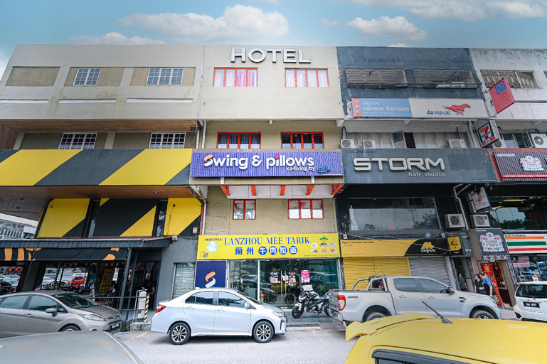 Exterior & Views 2, Swing & Pillows @ PJ SS2, Petaling Jaya