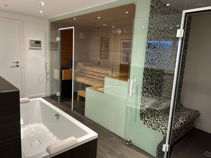 Others 4, Wellness Apartment mit eigenem Spa, Innsbruck Land