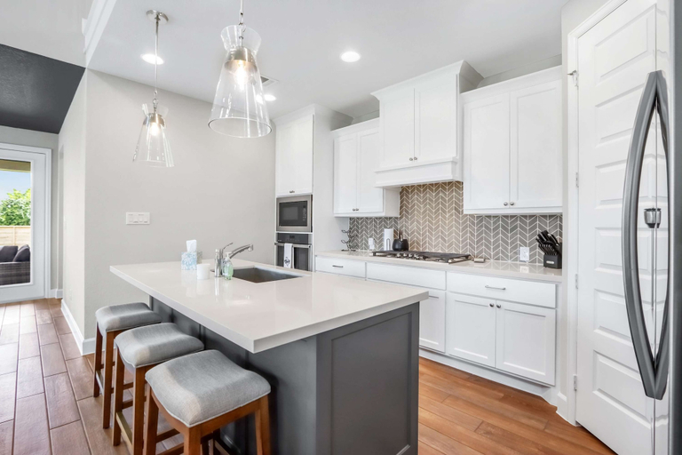 Private kitchen 4, Dakota Cottage - Stay for 10, Comal