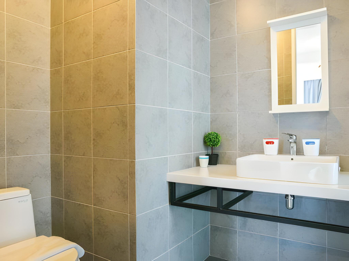 Bathroom 4, The Robertson Bukit Bintang by PILLOWTALKS, Kuala Lumpur