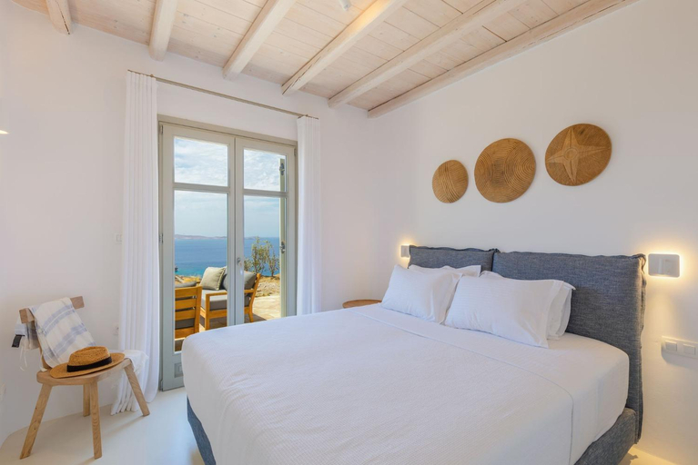 3, Mykonos 3 BR Luxury Villa Private Pool Views, South Aegean