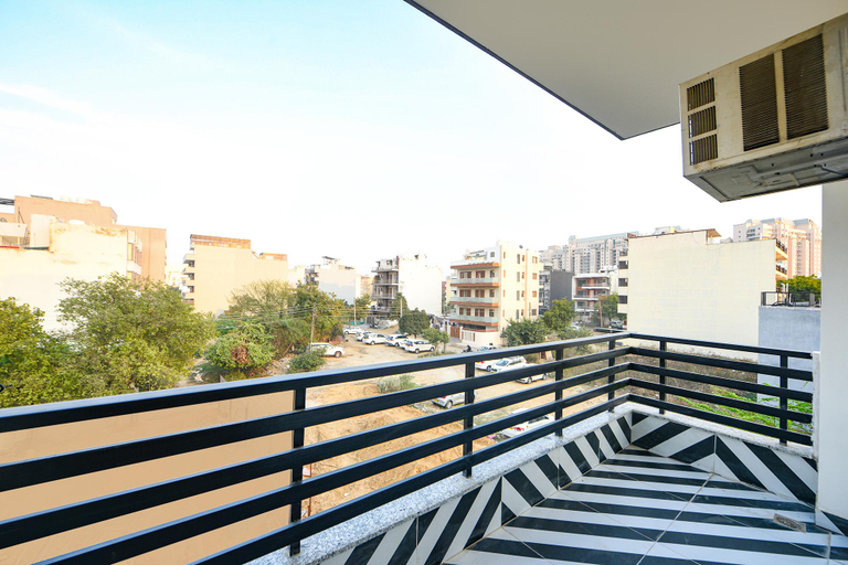 Public Area 3, Fabhotel Rr Premium, Gurgaon