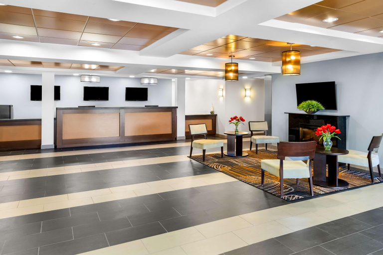 Public Area 2, Best Western Thompson Hotel & Suites, Division No. 22