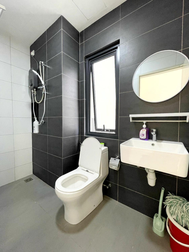 Bathroom 4, Horizon Suite Homestay, KLIA by S&T Homez, Sepang