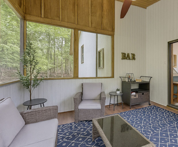 Living area 2, Poconos Hideaway - Woods & Wildlife, Monroe