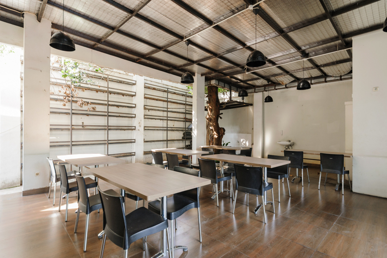 Food & Drinks 4, Sans Vibes Firdaus Mansion Kemang, South Jakarta