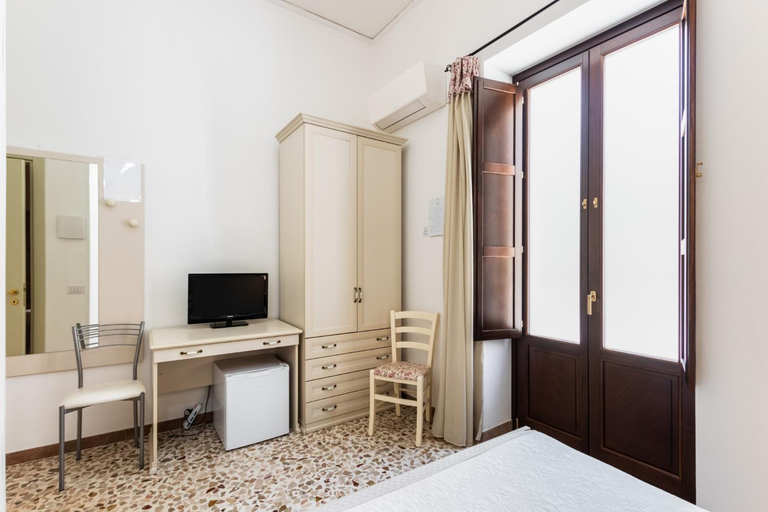 Bedroom 3, Morfeo charming Rooms & relax, Syracuse