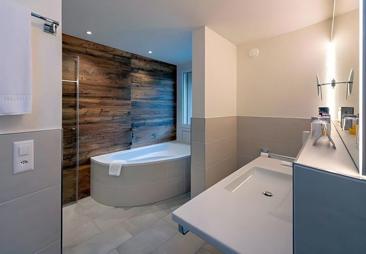 Bathroom 5, Mountain Plaza Hotel, Prättigau/Davos