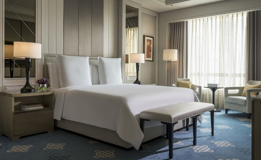 Bedroom 3, Four Seasons Hotel Macao, Macao