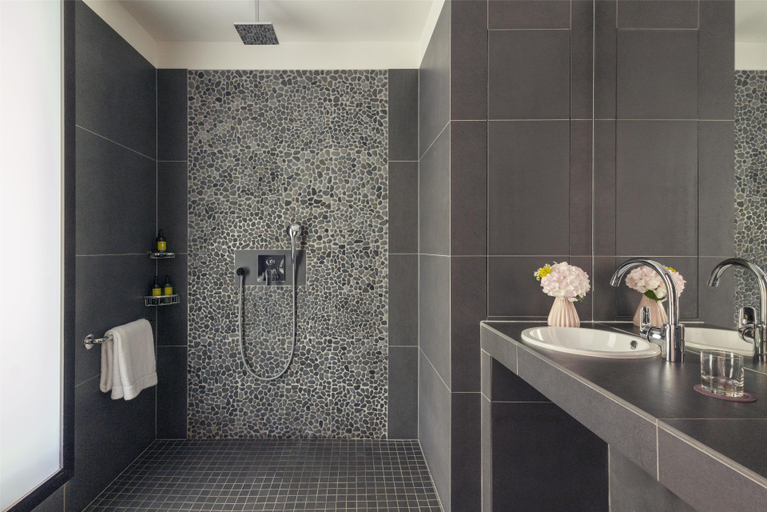 Bathroom 5, Hotel Ermitage - Evian Resort, Haute-Savoie