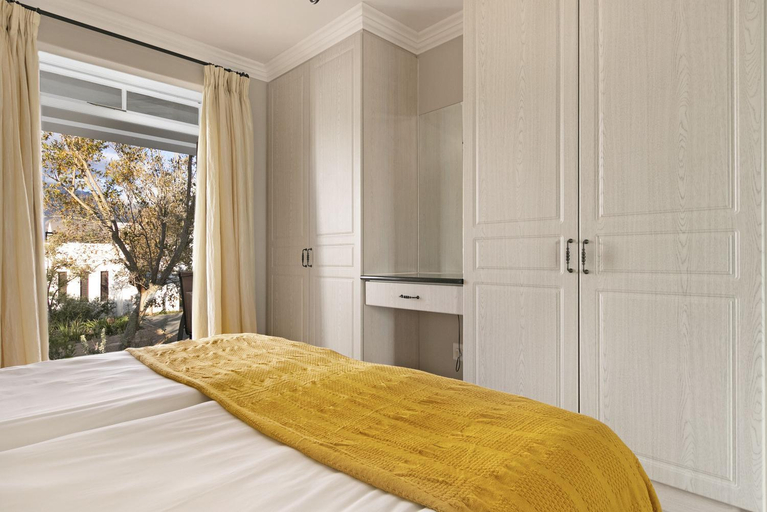 Bedroom 3, Winelands Golf Lodges 37, Cape Winelands