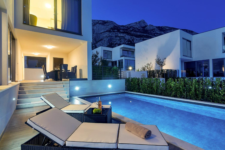 Others 3, Villa Nera-Selina, Makarska