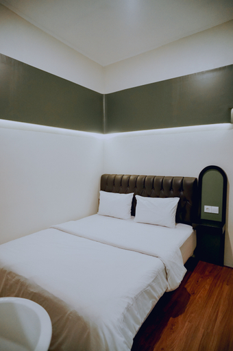 Bedroom 3, TITANIA HOTEL SYARIAH, Ciamis