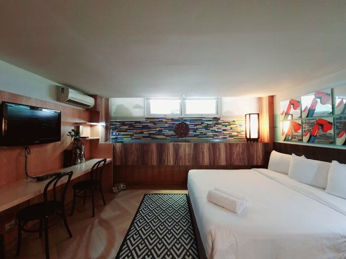 Bedroom 2, Sathorn Terrace Apartment, Bang Rak