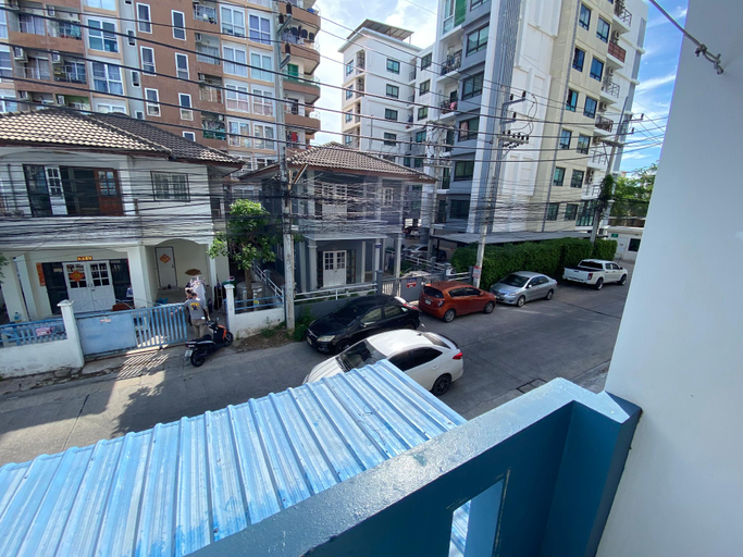 Others 2, LIB Inn Bangsean, Muang Chon Buri