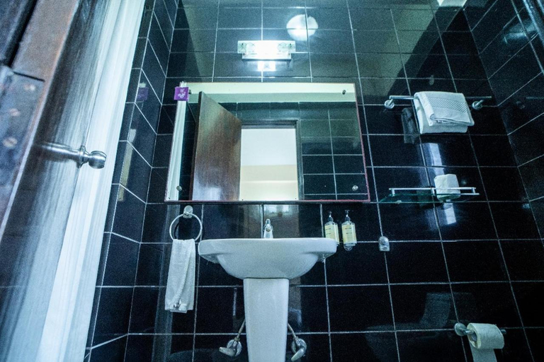 Bathroom 3, Enkay Residency V Block-Cyber City, Delhi
